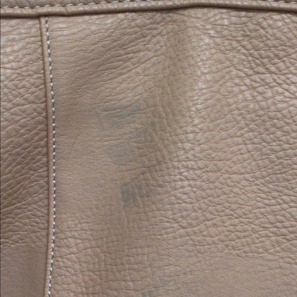 Slightly used BCGC Generation salmon pink tote - Picture 9 of 10